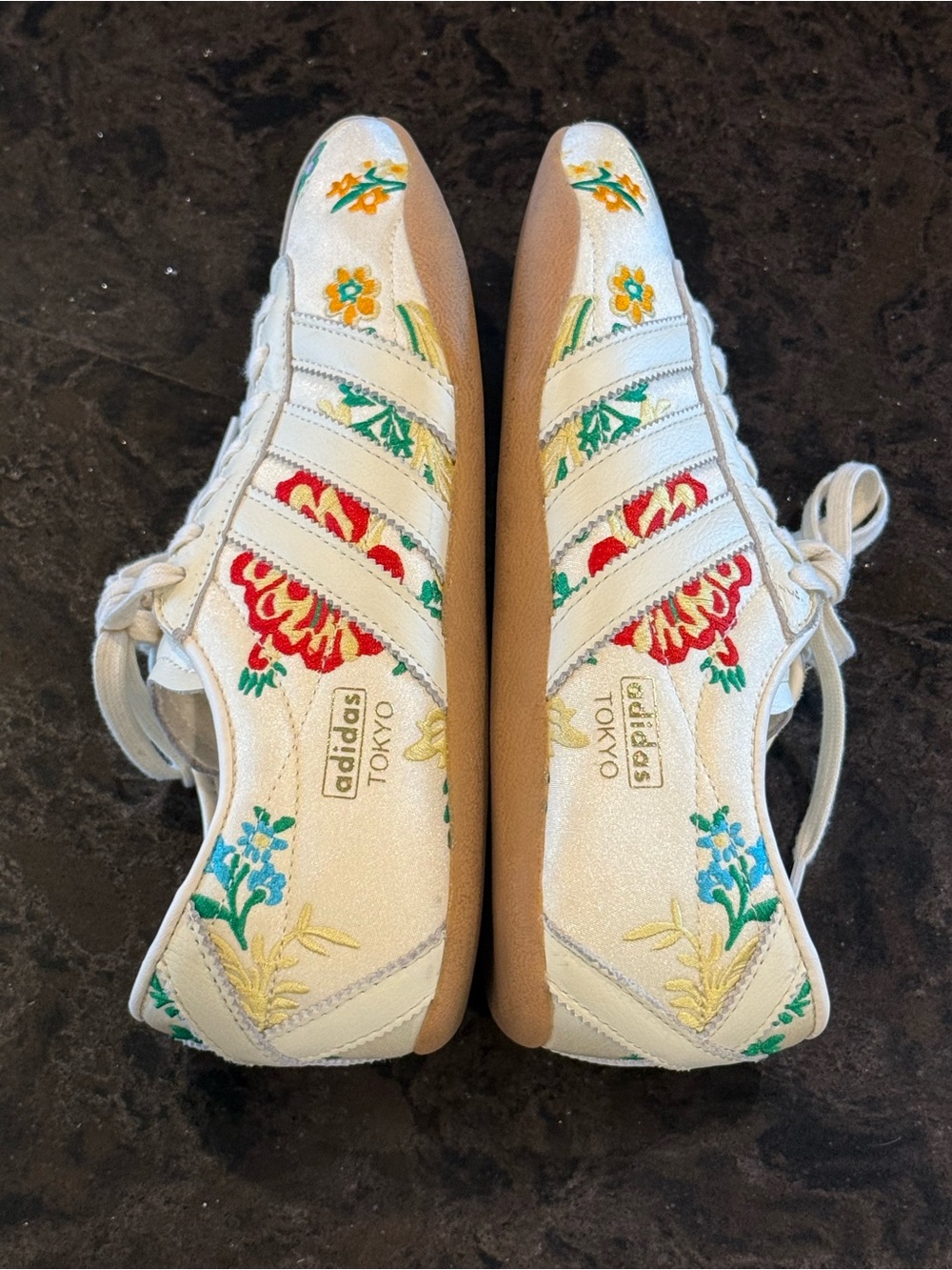 Adidas Tokyo Floral Embroidery Pack - Cream White sneakers - Picture 8 of 14